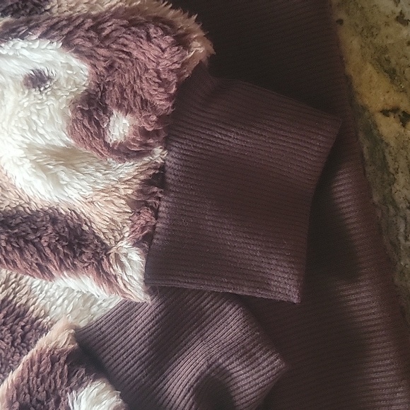 HP!!π₯³π₯³πππCrave Fame super cool sweater NWT - Picture 8 of 8